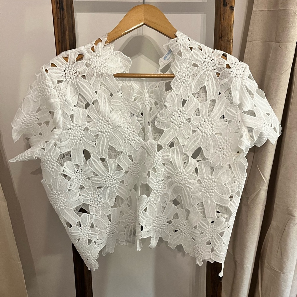 Dreamers White Floral Lace Blouse